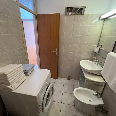 Sunny Corner Апартаменты Сплит