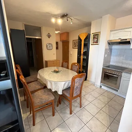 Sunny Corner 스플리트